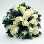 (image for) Simple Elegance - Roses and Eryngium